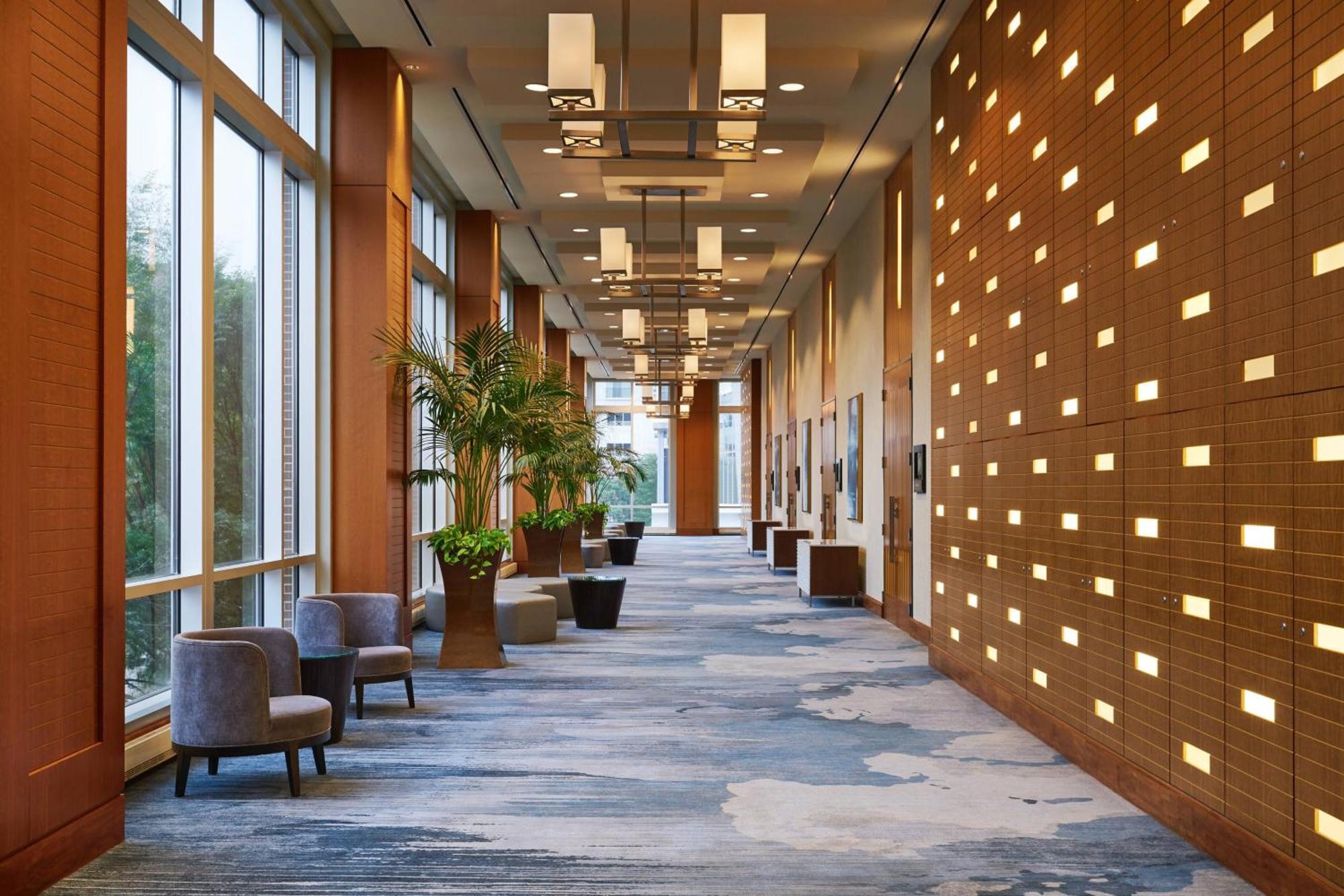 The Westin Virginia Beach Town Center Exterior photo